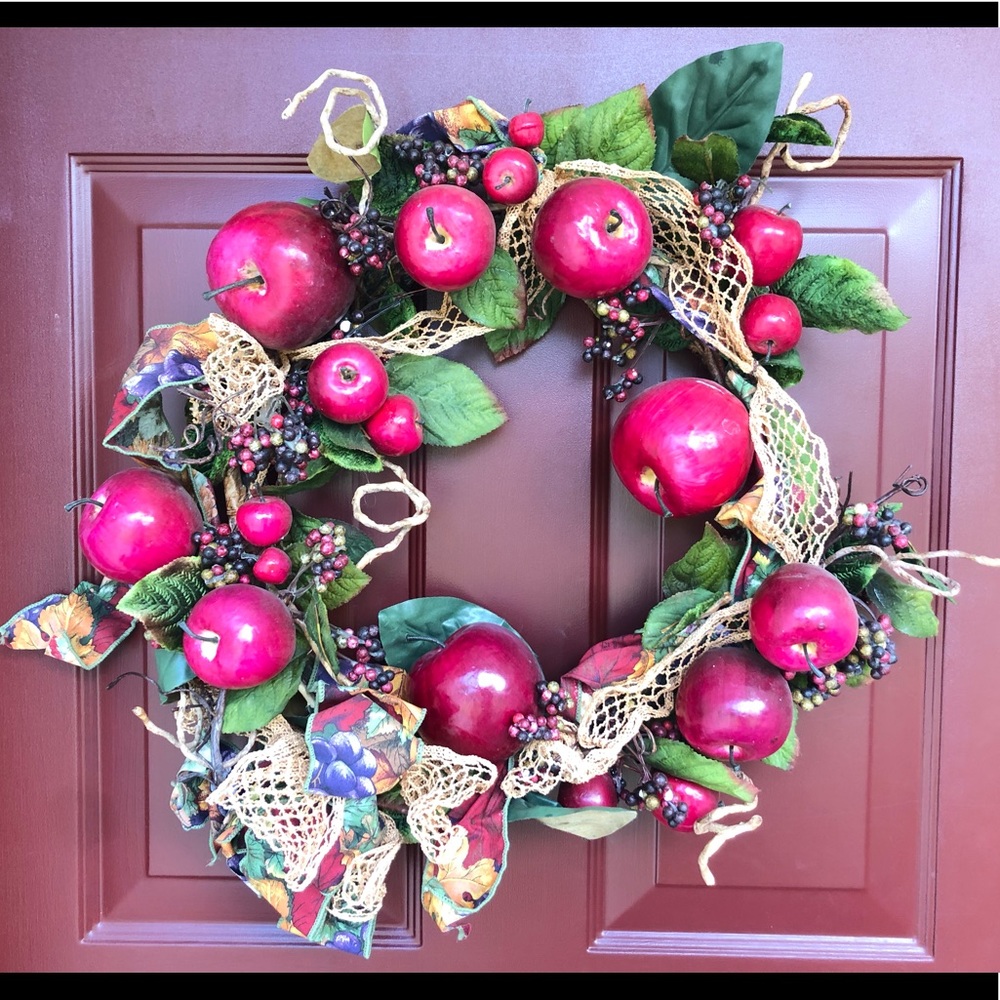Fall Apple wreath